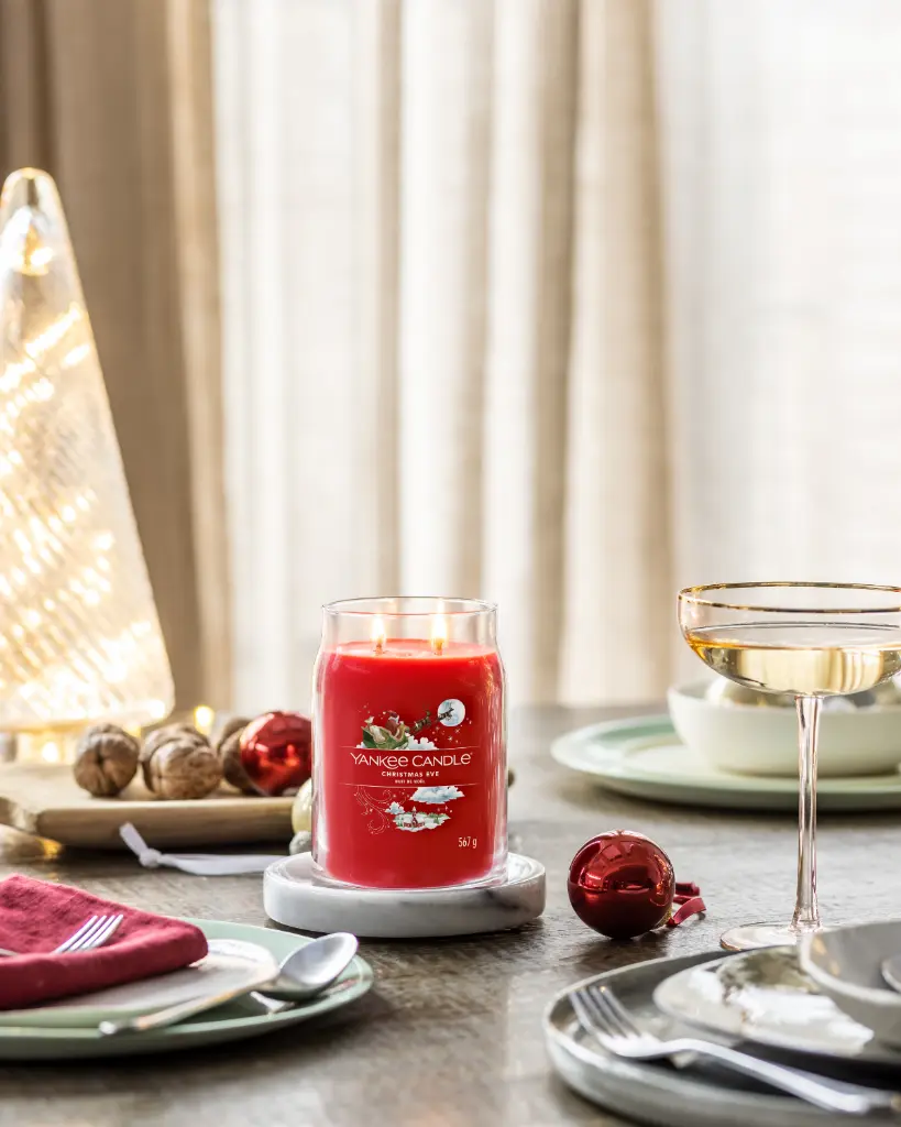 YC_Sfeerbeeld_Christmas Eve Signature Large jar.webp