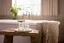 WW_VanillaSeasalt_MediumMini_Enviro_Bathroom_01.webp