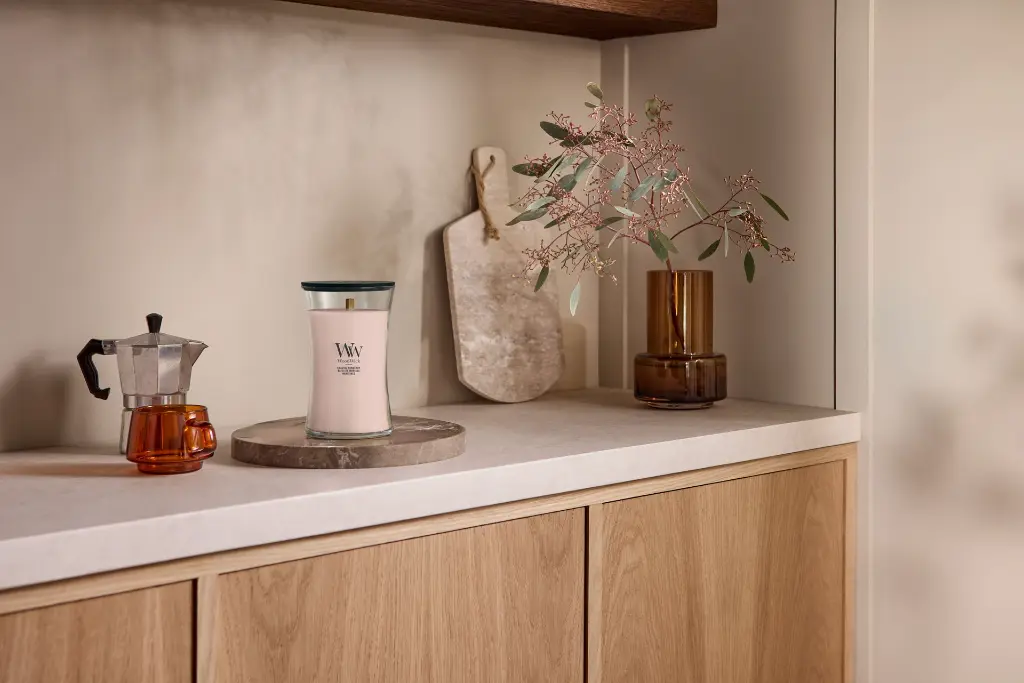 WW_Coastal Sunberry_LargeJar_Enviro.webp